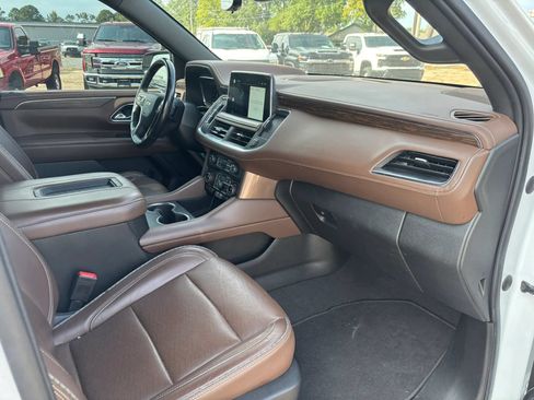 Used 2022 Chevrolet Tahoe High Country AWD/4WD image 23