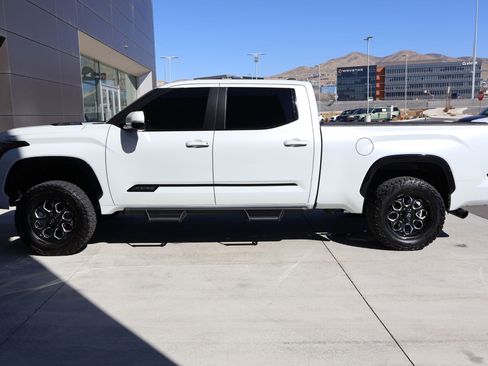 Used 2024 Toyota Tundra Platinum image 9