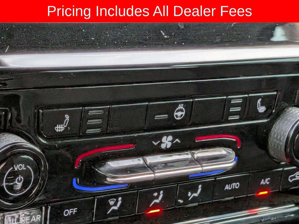 Used 2022 Jeep Grand Cherokee L Laredo w/ Luxury Tech Group I AWD/4WD image 25