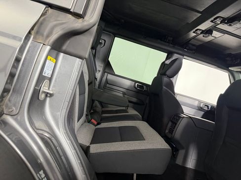 Used 2025 Ford Bronco Big Bend image 24