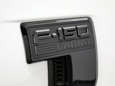 Used 2025 Ford F150 Lariat AWD/4WD image 9