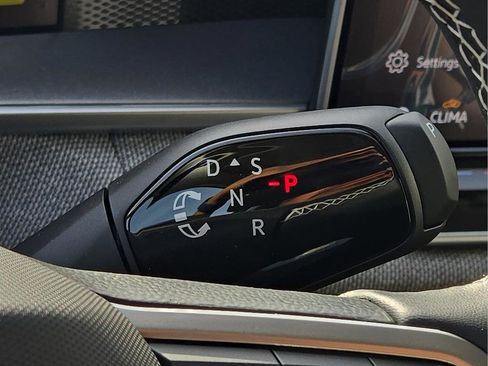 New 2026 Volkswagen Tiguan S image 23