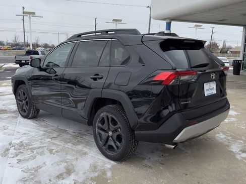 Used 2024 Toyota RAV4 Adventure image 5