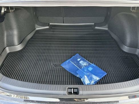 New 2026 Toyota Corolla LE image 9