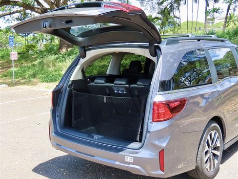 Used 2026 Honda Odyssey EX-L image 12
