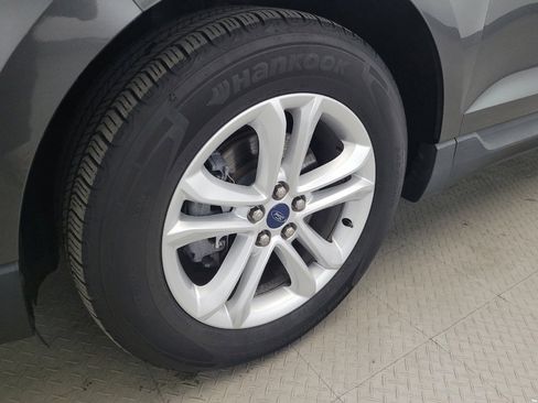Used 2020 Ford Edge SEL FWD image 31