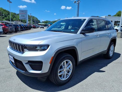 New 2026 Jeep Grand Cherokee Laredo X AWD/4WD image 8