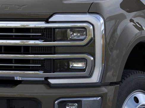 New 2026 Ford F450 Platinum w/ Platinum Plus Package AWD/4WD image 18