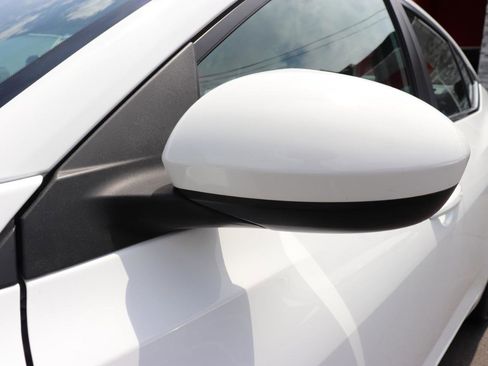 Used 2024 Nissan Sentra SV FWD image 49