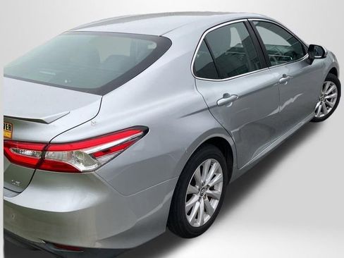 Used 2018 Toyota Camry LE w/ Protection Package (Q2) FWD image 2