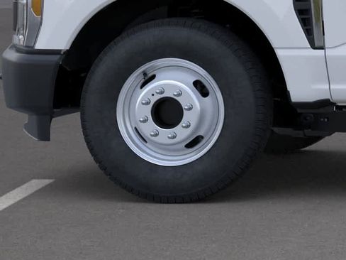 New 2026 Ford F350 XL RWD image 19