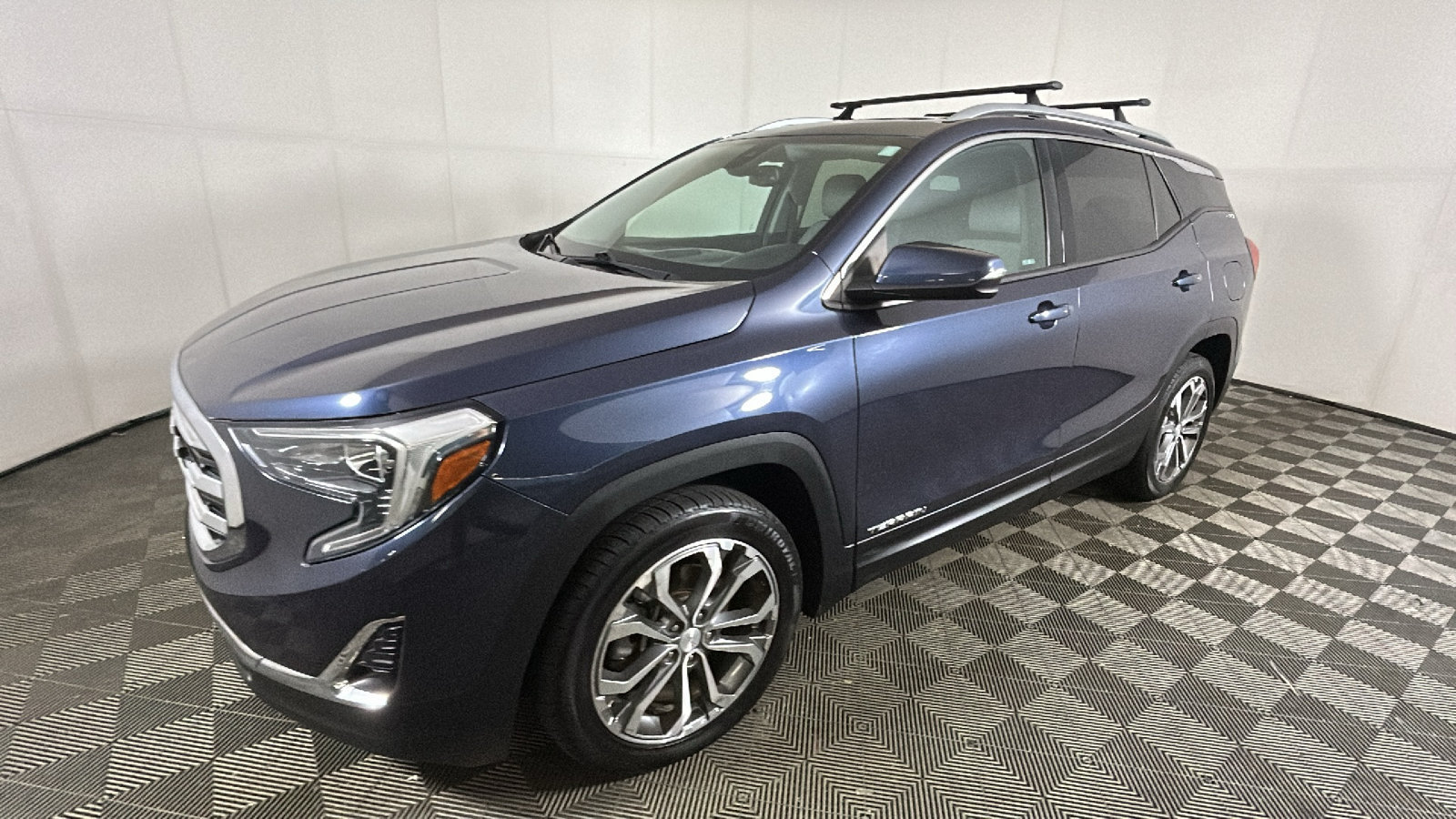 Used 2018 GMC Terrain SLT w/ Preferred Package AWD/4WD image 8