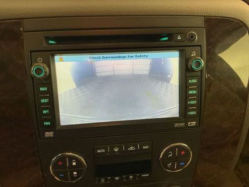 Used 2007 GMC Yukon Denali AWD/4WD image 15
