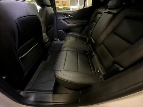 New 2026 Chevrolet Equinox LT image 25