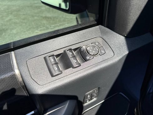 Used 2018 Ford F150 Raptor w/ Equipment Group 802A Luxury AWD/4WD image 11