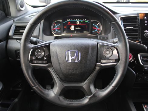 Used 2021 Honda Pilot Touring image 31