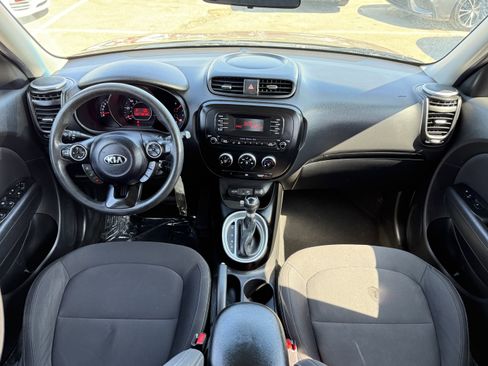 Used 2015 Kia Soul image 15