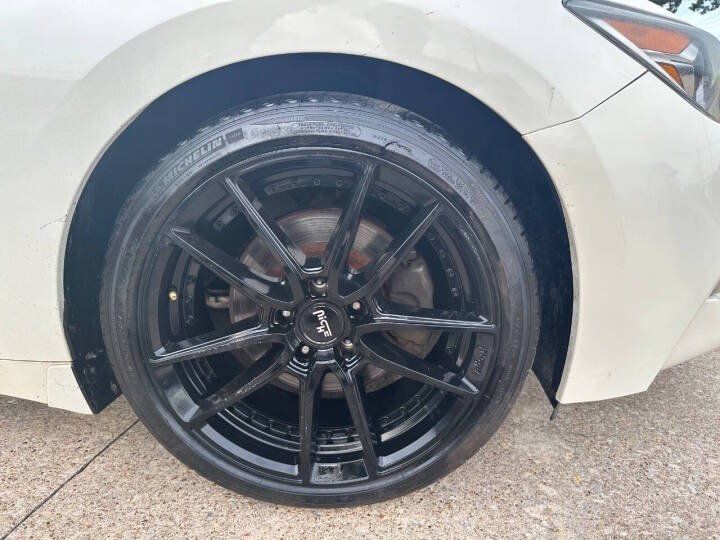 Used 2016 Nissan Maxima SR FWD image 25