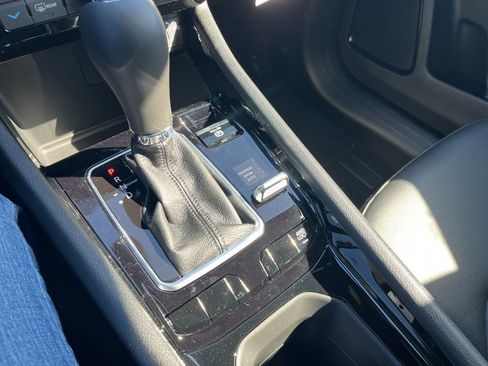 New 2026 Jeep Compass Limited image 23