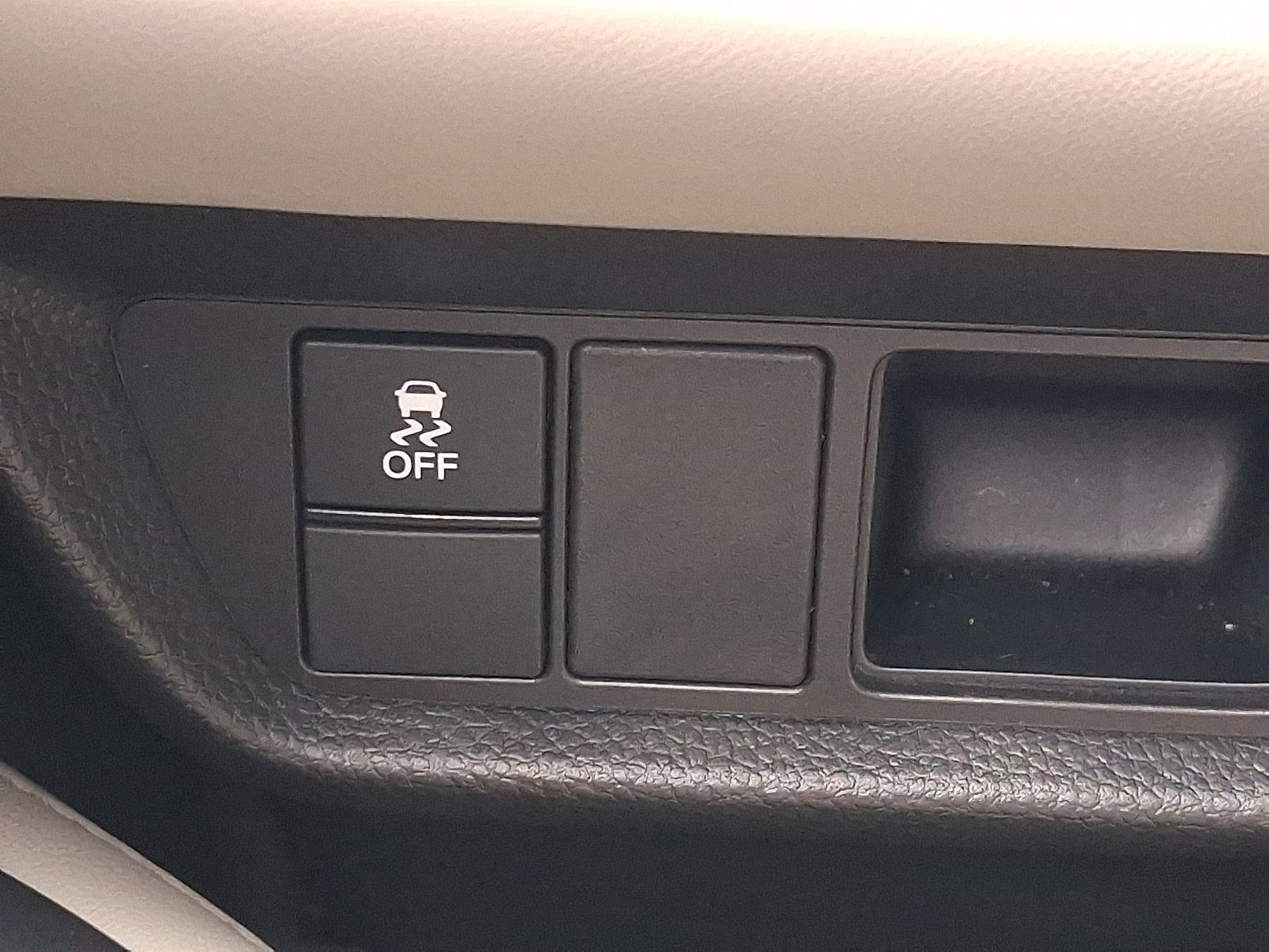 Used 2024 Honda HR-V EX-L image 25