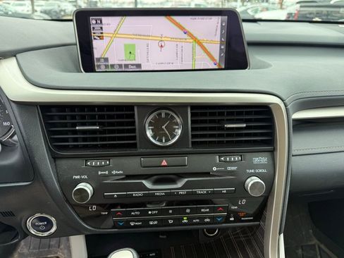 Used 2019 Lexus RX 450hL Luxury w/ Accessory Package image 12