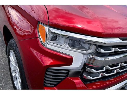 Used 2023 Chevrolet Silverado 1500 LTZ w/ Technology Package AWD/4WD image 29