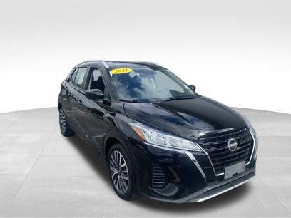 Used 2024 Nissan Kicks SV