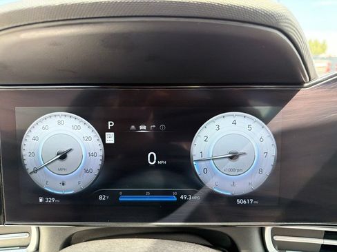 Used 2024 Hyundai Elantra Limited FWD image 29
