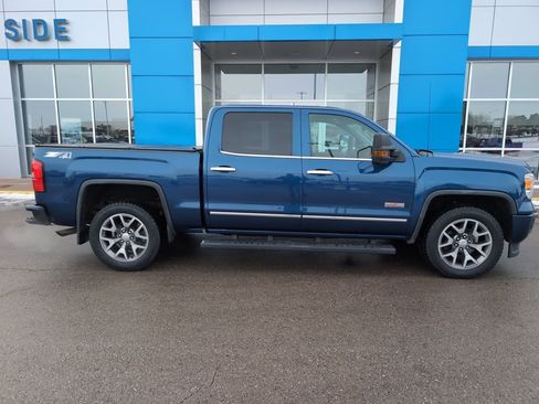 Used 2015 GMC Sierra 1500 SLT w/ All-Terrain Package image 1