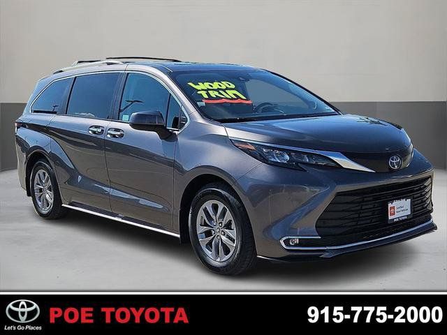 Certified 2024 Toyota Sienna XLE w/ XLE Plus Package AWD/4WD image 1