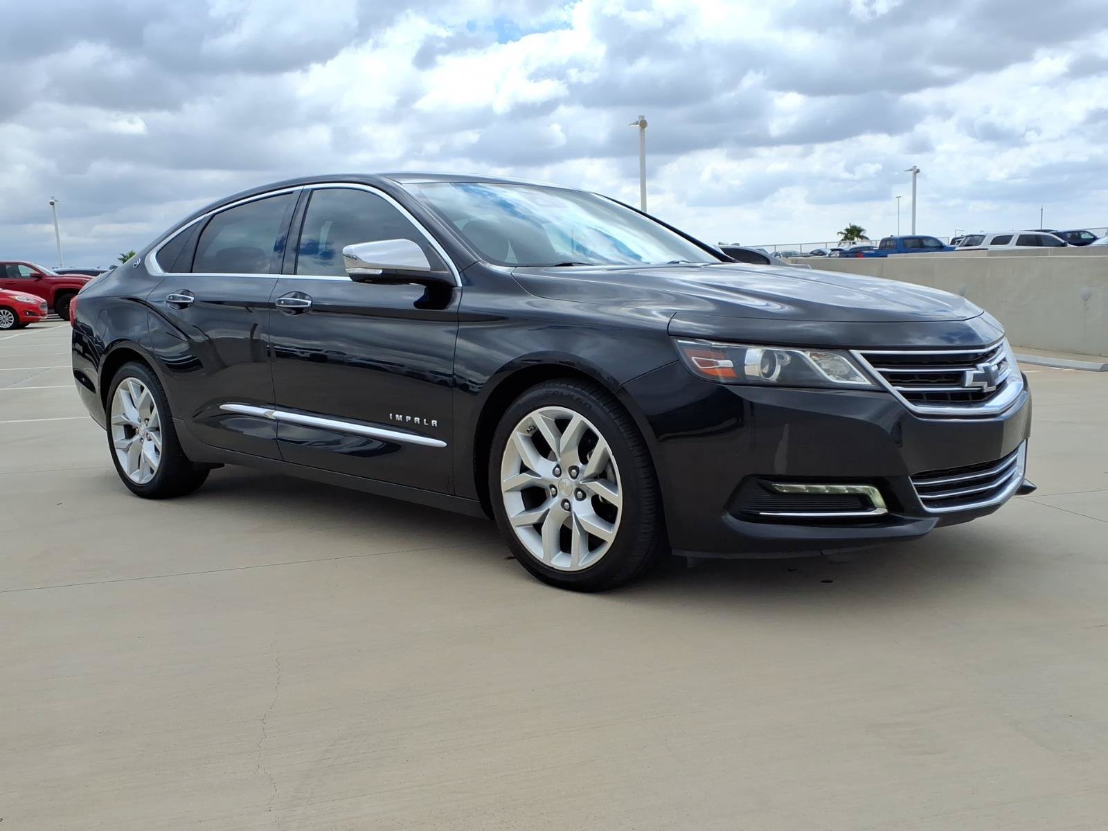 Used 2017 Chevrolet Impala Premier w/ Enhanced Convenience Package FWD image 8