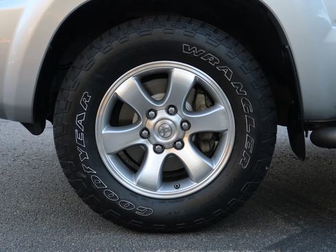 Used 2007 Toyota 4Runner Sport image 9