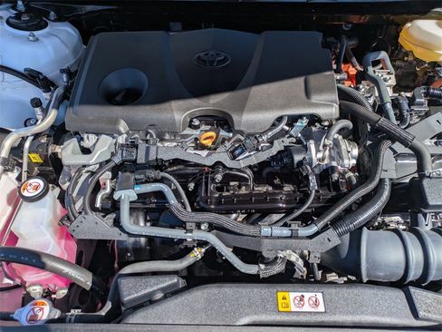 Used 2025 Toyota Camry LE image 35