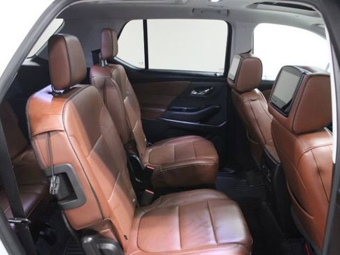 Used 2018 Chevrolet Traverse High Country image 30