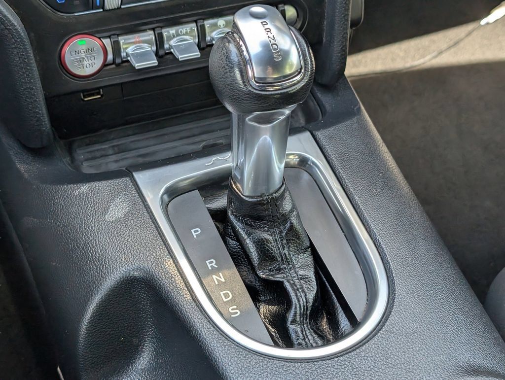 Used 2021 Ford Mustang Premium RWD image 28