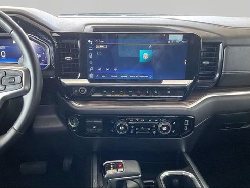 Used 2023 Chevrolet Silverado 1500 RST w/ Convenience Package II AWD/4WD image 9