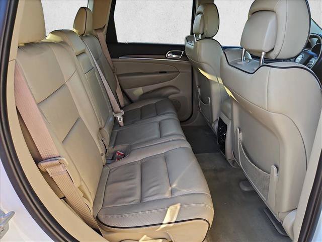 Used 2015 Jeep Grand Cherokee Overland w/ Trailer Tow Group IV RWD image 26