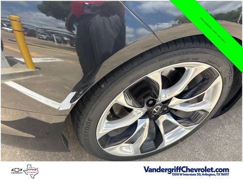 Used 2018 Lexus LC 500 Coupe RWD image 4