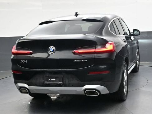 Used 2023 BMW X4 xDrive30i w/ Premium Package image 4
