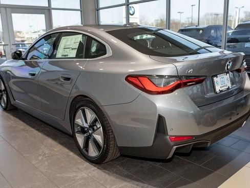 New 2026 BMW i4 xDrive40i w/ Premium Package AWD/4WD image 4