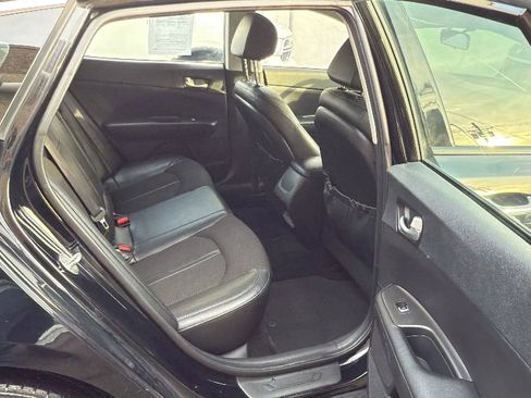 Used 2018 Kia Optima S w/ Panoramic Sunroof Package image 26