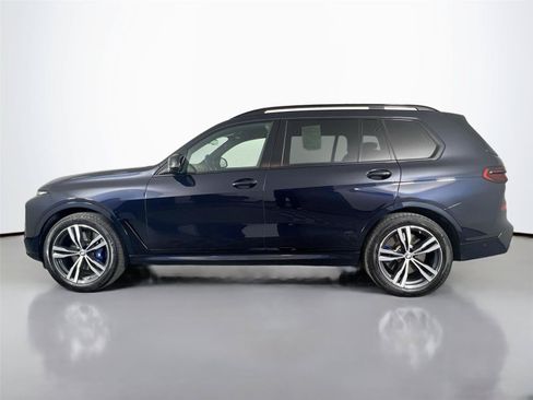 Used 2025 BMW X7 M60i w/ Executive Package AWD/4WD image 3