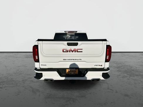 Used 2022 GMC Sierra 1500 AT4 w/ AT4 Premium Package image 6