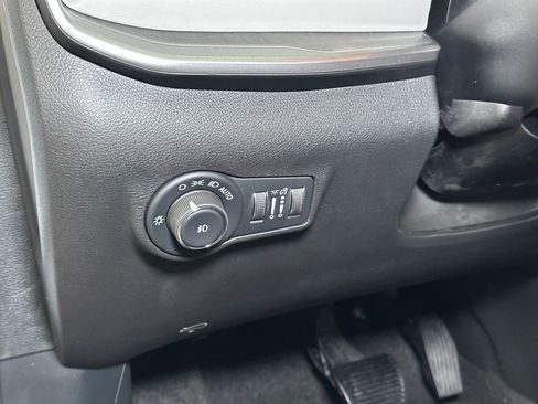 New 2026 Jeep Compass Limited w/ Sun, Sound & Navigation Group image 20