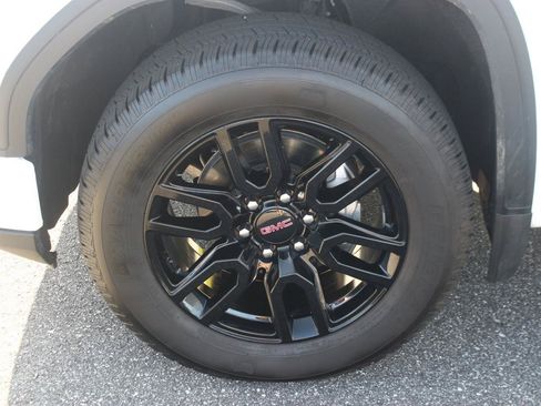 Used 2024 GMC Sierra 1500 Elevation AWD/4WD image 39
