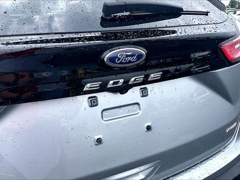 Used 2024 Ford Edge SEL w/ Convenience Package AWD/4WD image 31