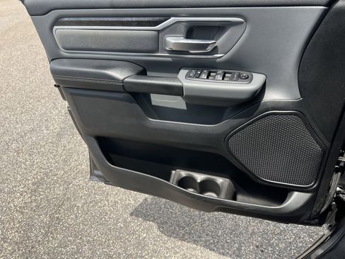 Used 2020 RAM 1500 Big Horn AWD/4WD image 14