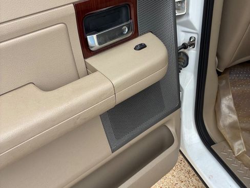 Used 2008 Ford F150 Lariat image 27