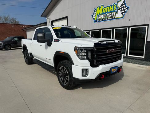 Used 2020 GMC Sierra 2500 AT4 w/ AT4 Premium Package AWD/4WD image 1
