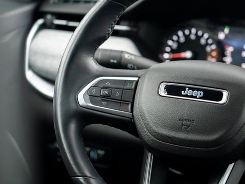 Used 2022 Jeep Compass Latitude AWD/4WD image 21